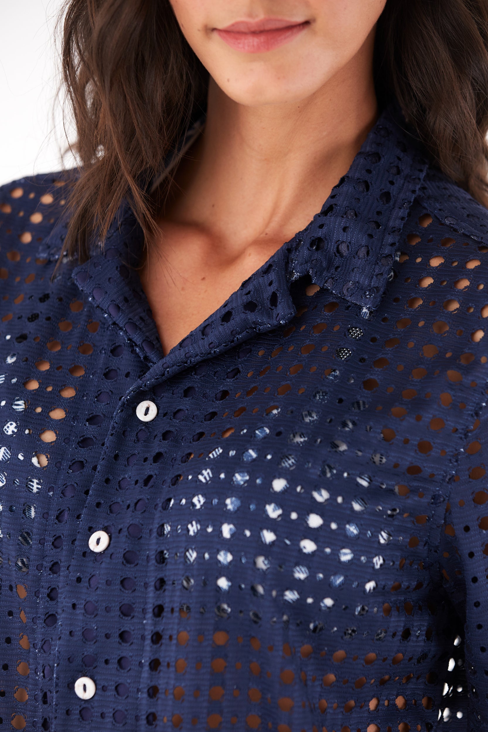 CAMISA AVA OVERSIZE AZUL OSCURO